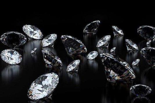 人中之杰-天然钻石与人造钻石的博弈仍在继续